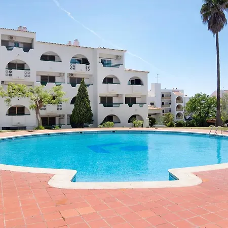 Max Tropical Albufeira